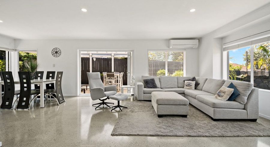  at 12 Kohanga Road, Mangere Bridge, Auckland