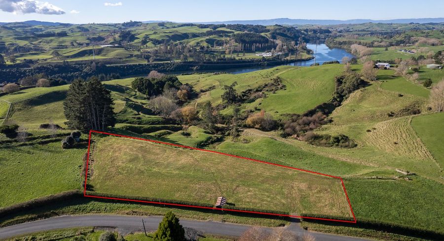  at 260 Stokes Road, Maungatautari, Cambridge