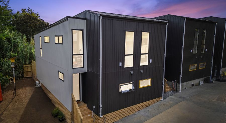  at Lot 1/14 Freyberg Place, Howick, Manukau City, Auckland