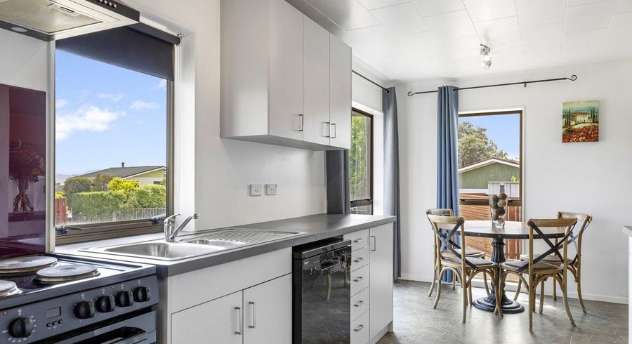  at 30 Frederick Street, Two Mile Bay, Taupo, Waikato