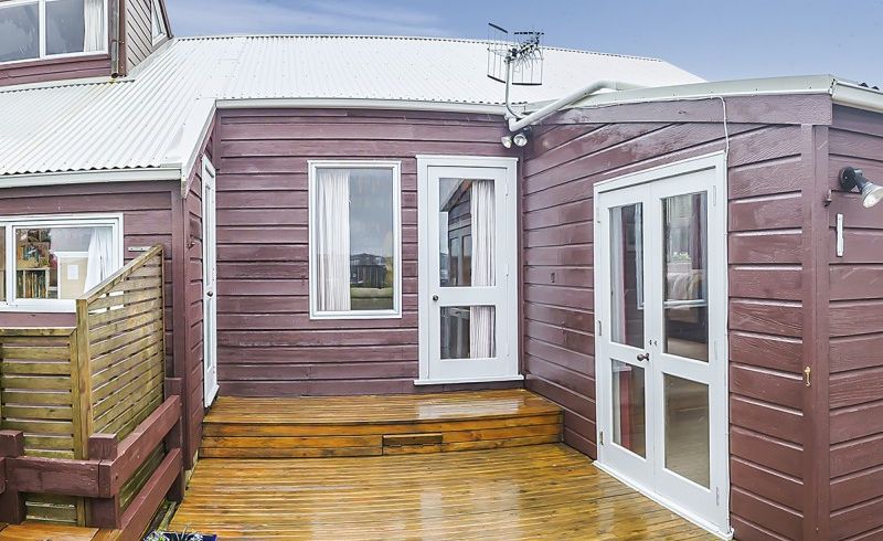  at 6 Fitzpatrick Street, Newlands, Wellington