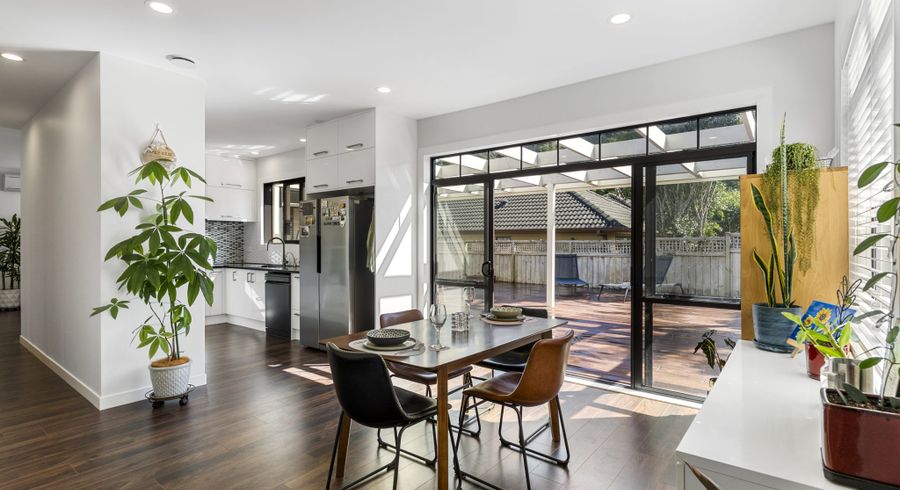  at 33 Northwood Avenue, Albany, North Shore City, Auckland