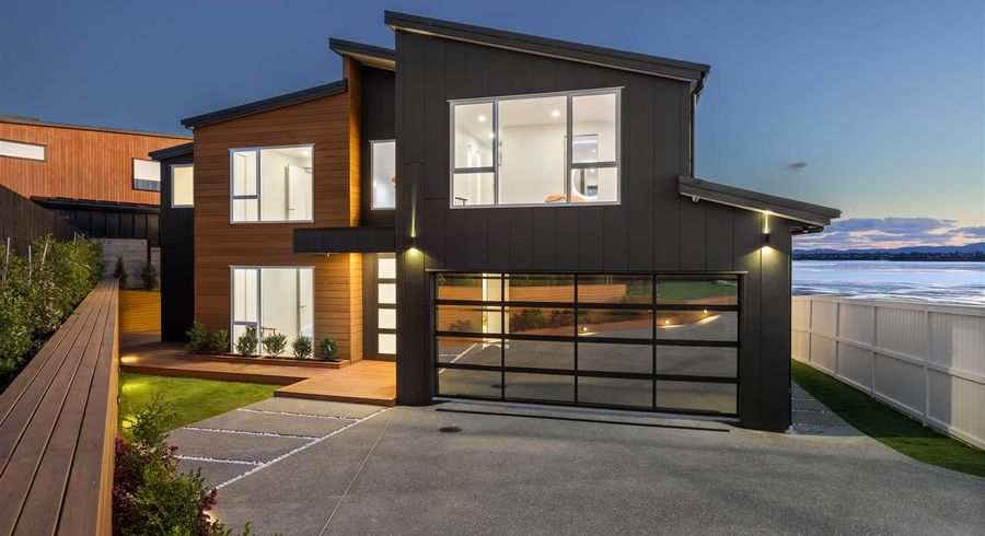  at 4 Seawind Way, Hobsonville, Waitakere City, Auckland