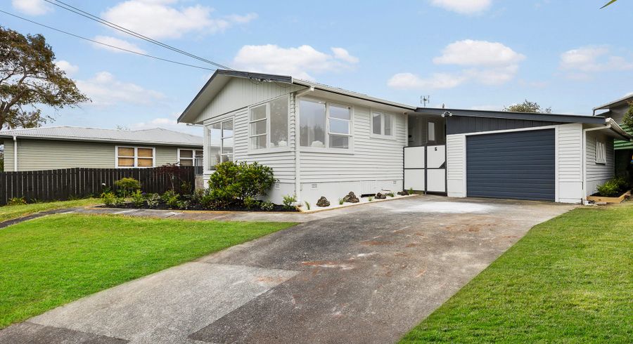  at 6 Brabham Place, Avondale, Auckland City, Auckland