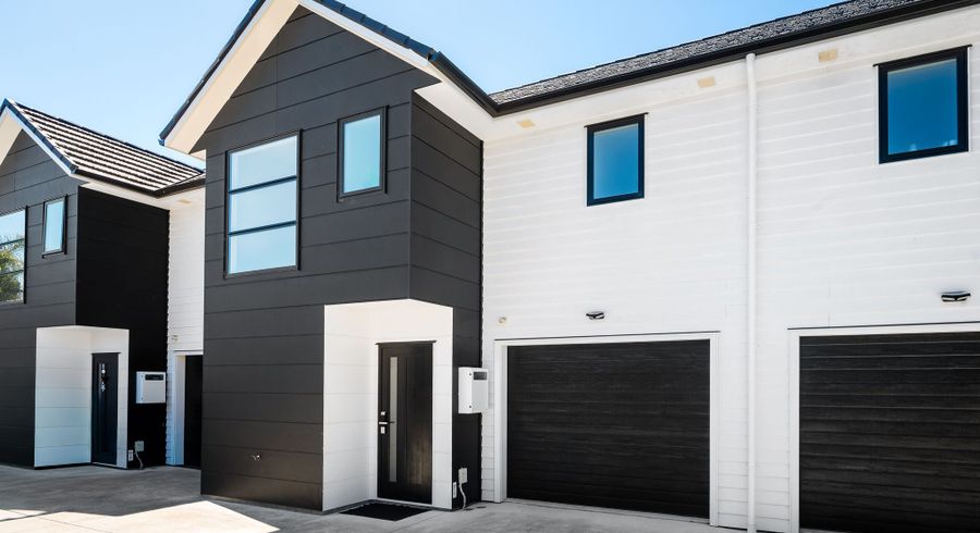  at 2/19 Dowding Street, Melville, Hamilton, Waikato