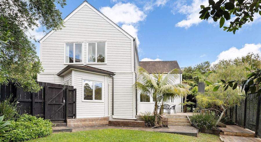  at 2/28 Dudley Road, Mission Bay, Auckland City, Auckland