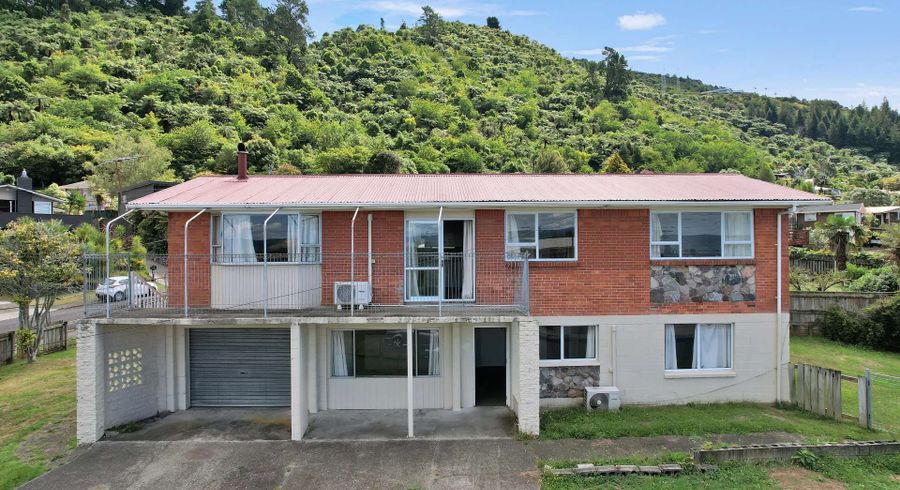  at 122 Mallard Drive, Selwyn Heights, Rotorua