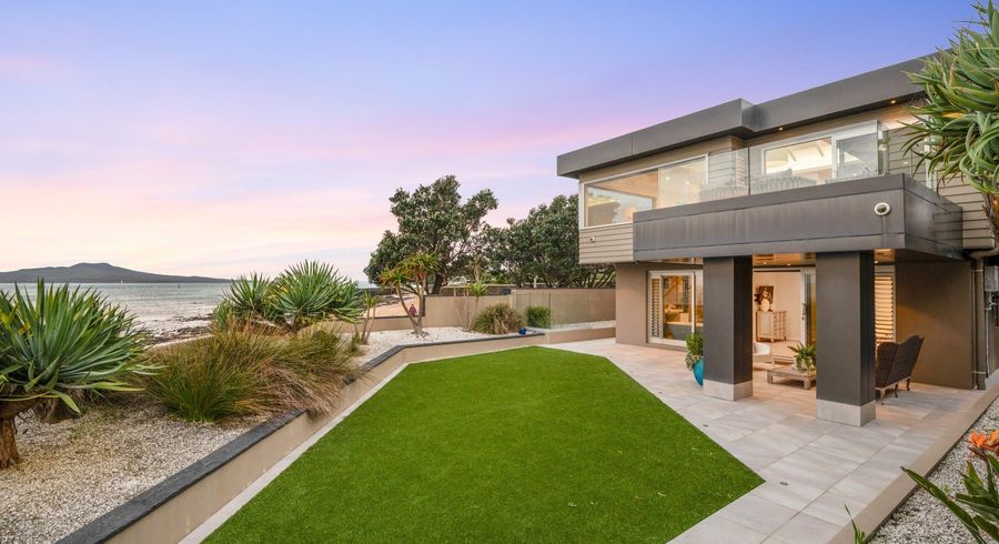  at 34 Muritai Road, Milford, North Shore City, Auckland