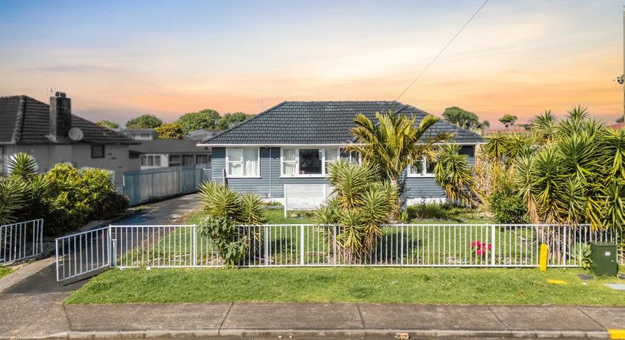  at 8 Julian Place, Otara, Manukau City, Auckland