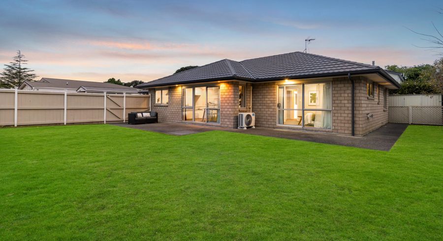  at 12a Kervil Avenue, Te Atatu Peninsula, Waitakere City, Auckland