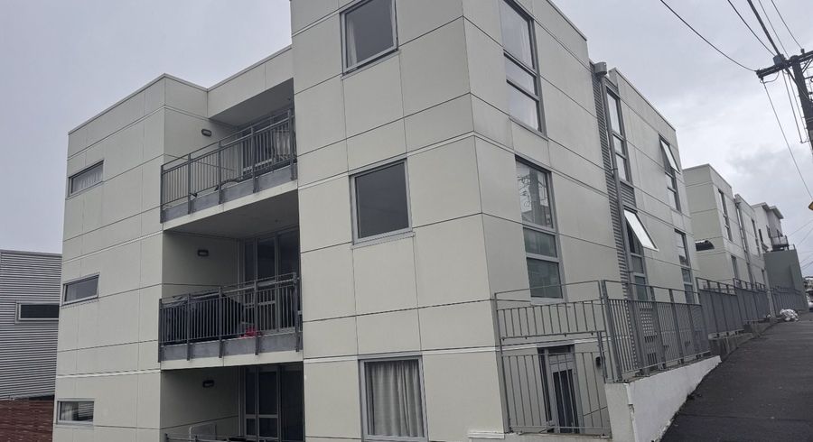  at 10/27 Hanson Street, Mount Cook, Wellington, Wellington