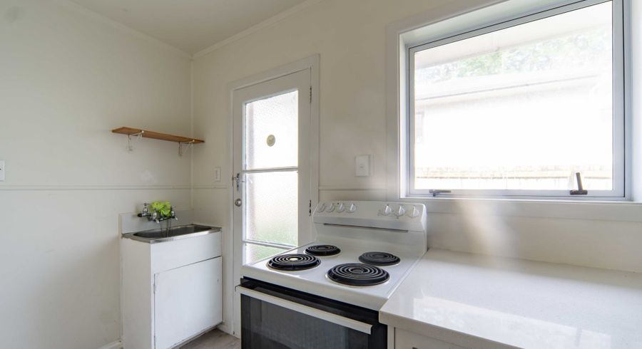  at 77C Aurora Terrace, Hillcrest, Hamilton, Waikato