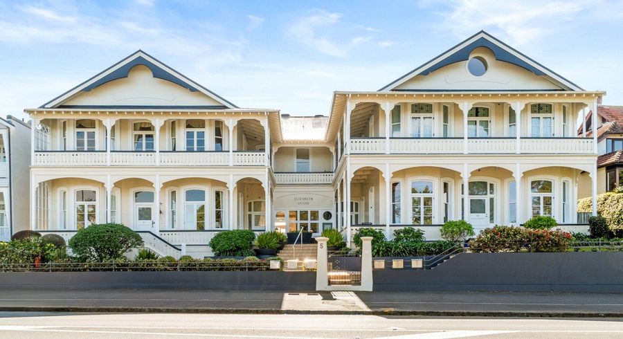  at 5B King Edward Parade, Devonport, North Shore City, Auckland