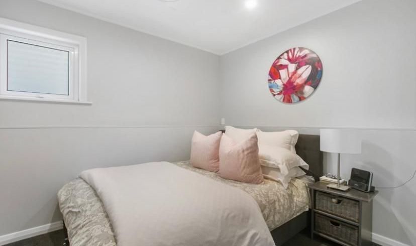 at 16 Bonnie Brae Road, Meadowbank, Auckland City, Auckland