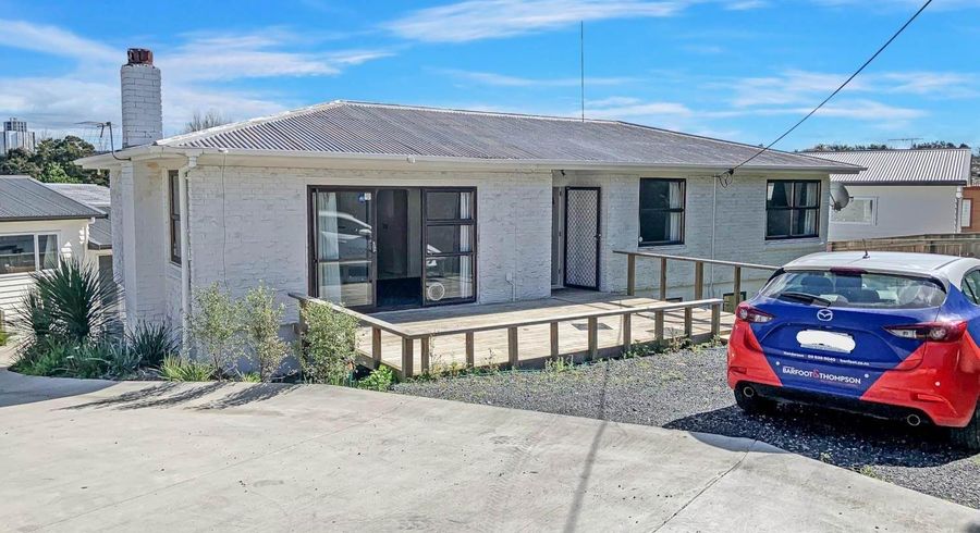  at 16 Chilcott Road, Henderson, Auckland