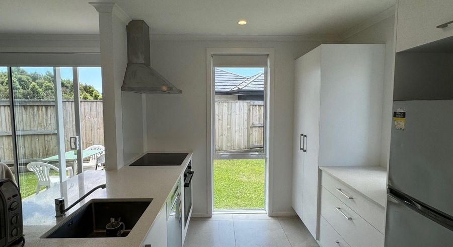  at 30B Pakanga Grove, Pyes Pa, Tauranga