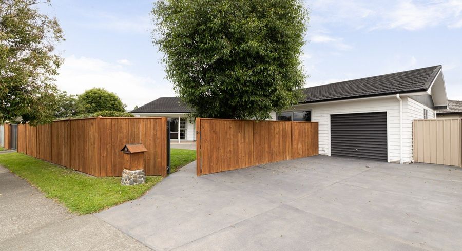  at 114 Avondale Road, Taradale, Napier, Hawke's Bay
