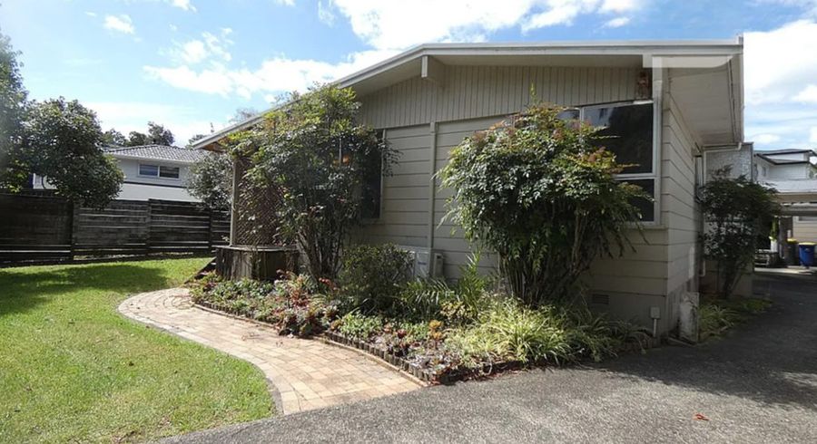  at 15 Normanton Rd, Glenfield, North Shore City, Auckland