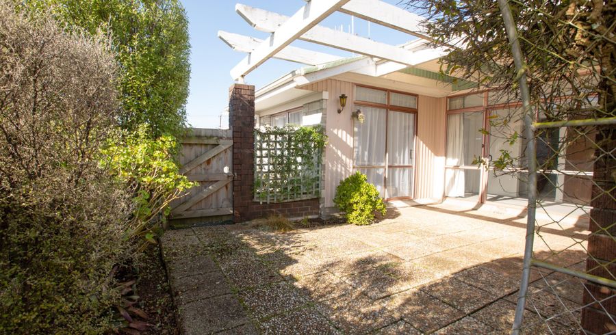  at 24a Forest Lake Road, Forest Lake, Hamilton, Waikato