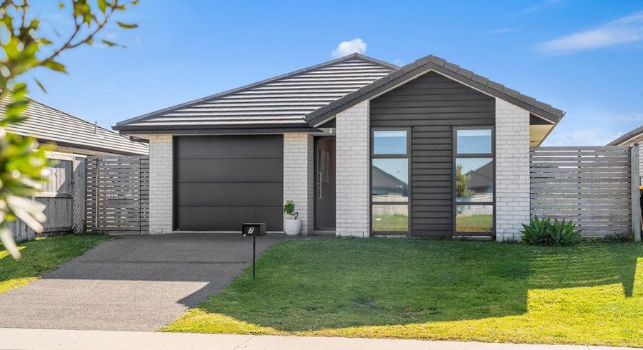  at 7 Tiria Drive, Papamoa Beach, Papamoa