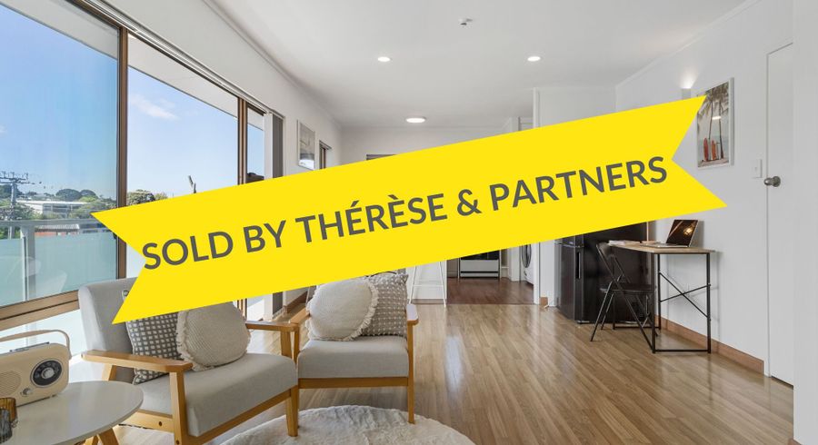  at 5/762 Beach Road, Browns Bay, Auckland