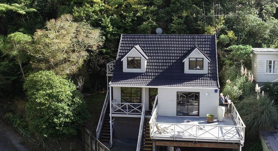  at 63 Makara Rd, Karori, Wellington, Wellington