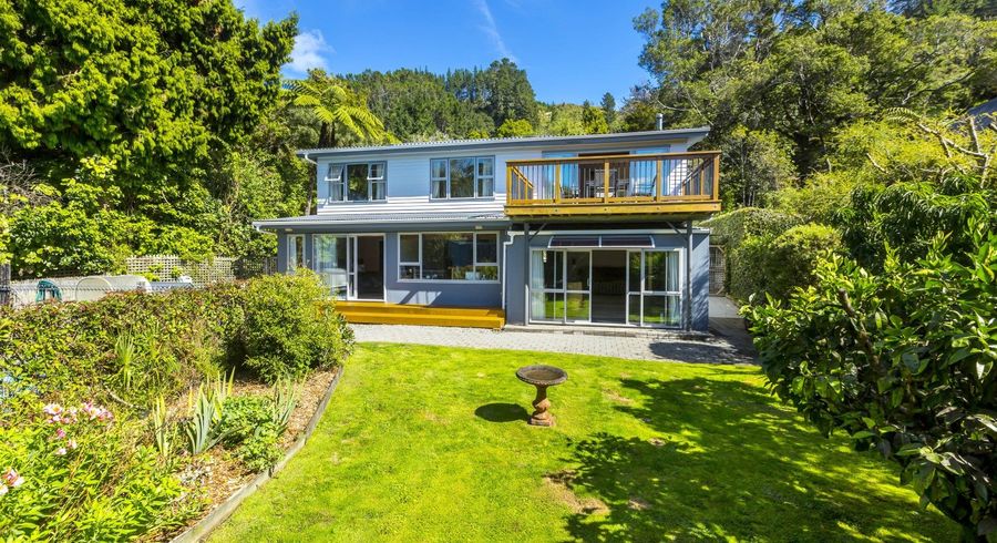  at 79 Wyndham Road, Pinehaven, Upper Hutt