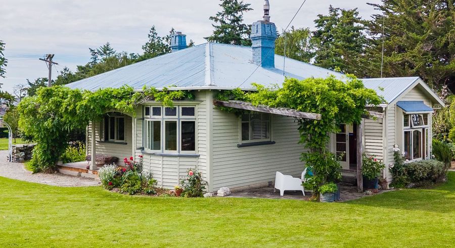  at 285 Waihaorunga Road, Waimate, Waimate, Canterbury