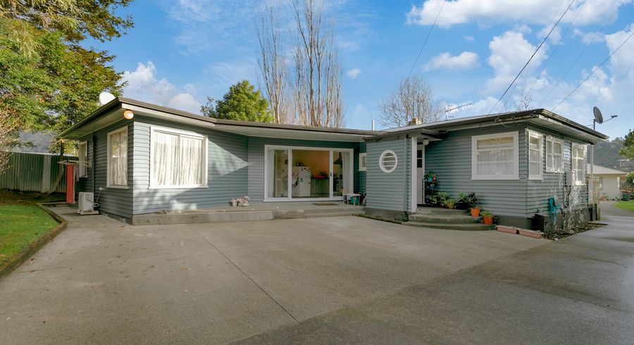  at 46 Montgomery Street, Stokes Valley, Lower Hutt