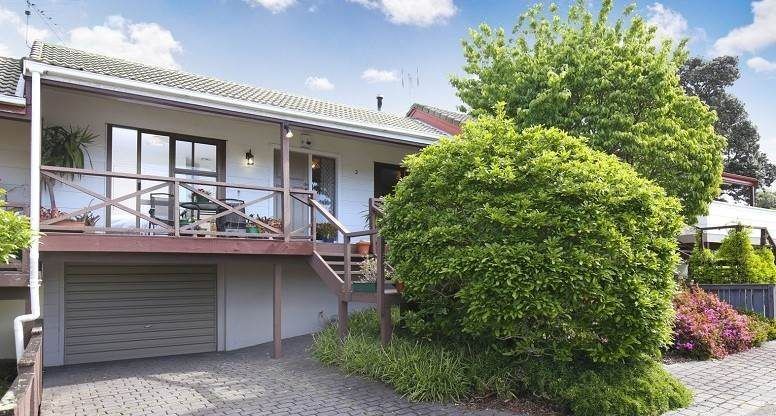 at 2/128 Barrack Road, Mount Wellington, Auckland City, Auckland