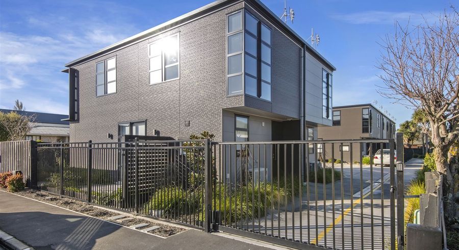  at 4/68 Barbour Street, Waltham, Christchurch