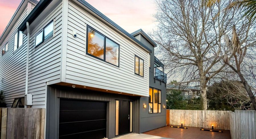 at 57E Hogans Road, Glenfield, North Shore City, Auckland