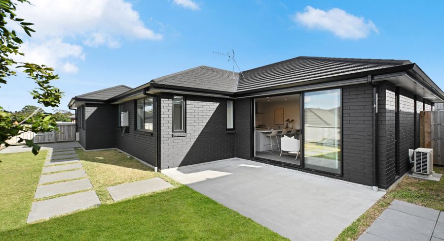  at 2/10 Bostonkip Crescent, Fitzroy, Hamilton, Waikato