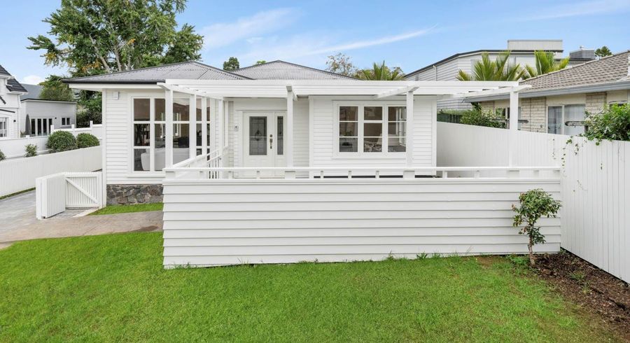  at 16 Tawera Road, Greenlane, Auckland