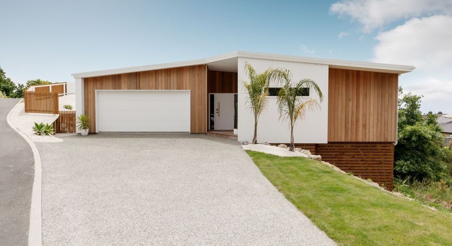  at 63 Hart Road, Richmond