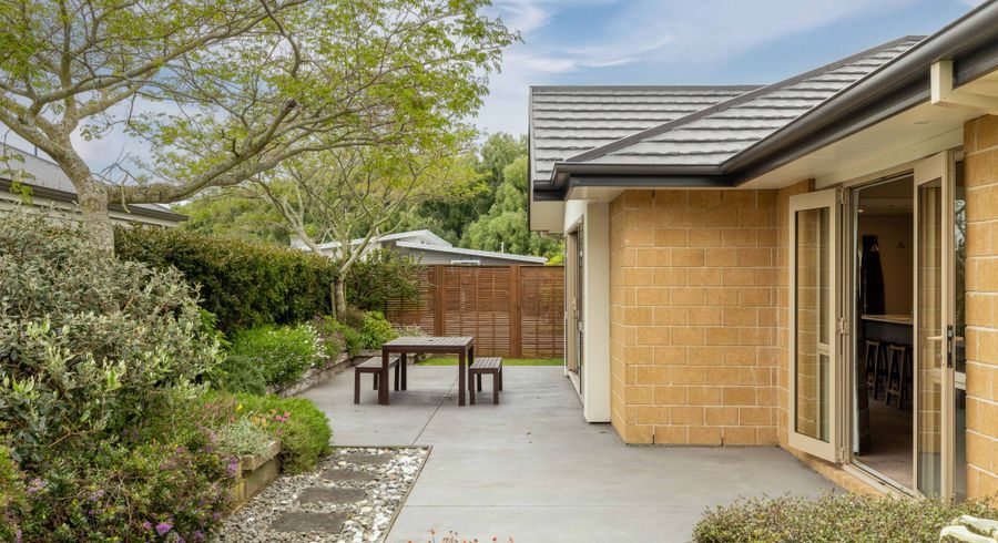  at 14 Holbrook Way, Westmorland, Christchurch