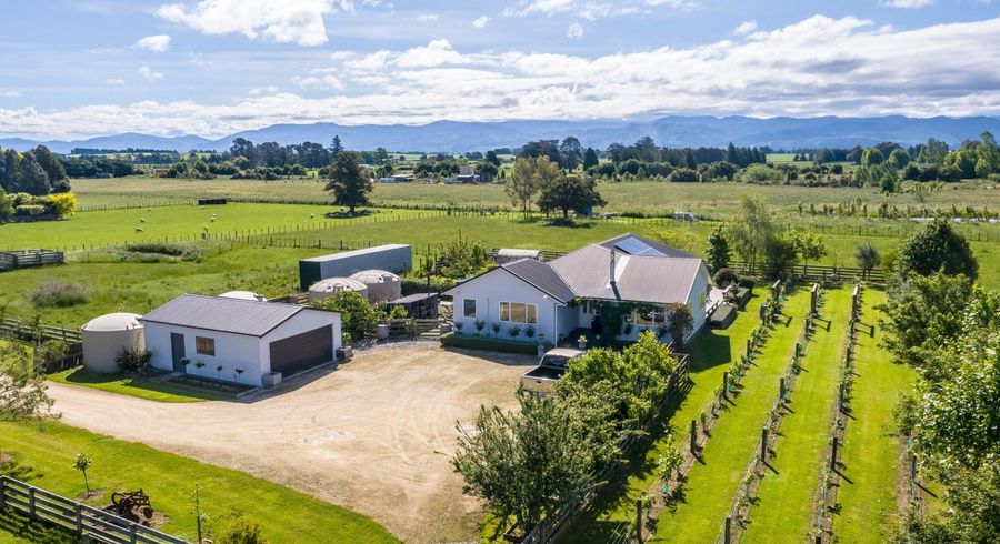 at 39 Carters Line, Carterton, Carterton, Wellington