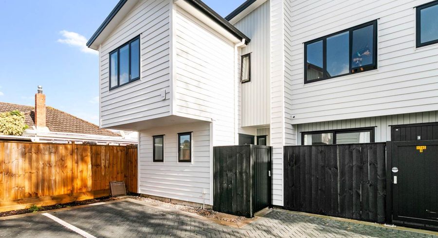  at 174B Rathgar Road, Henderson, Waitakere City, Auckland