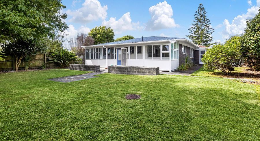  at 2/111 Florence Avenue, Orewa, Orewa