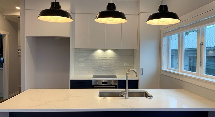  at 111 Kiwi Road, Point Chevalier, Auckland City, Auckland