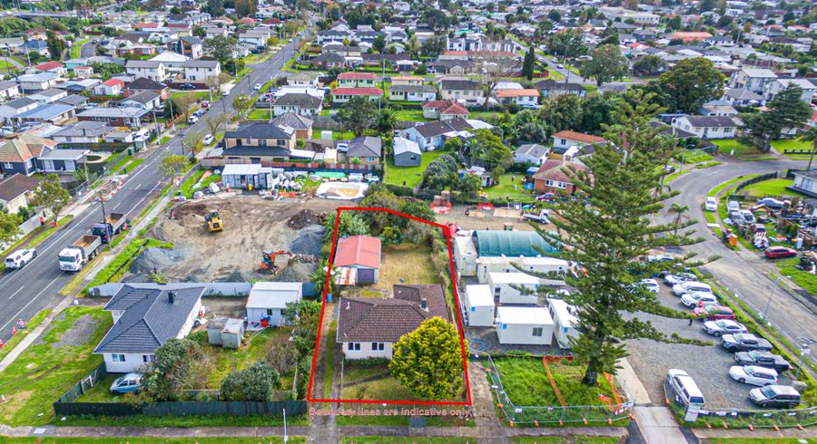  at 4 Winthrop Way, Mangere East, Auckland