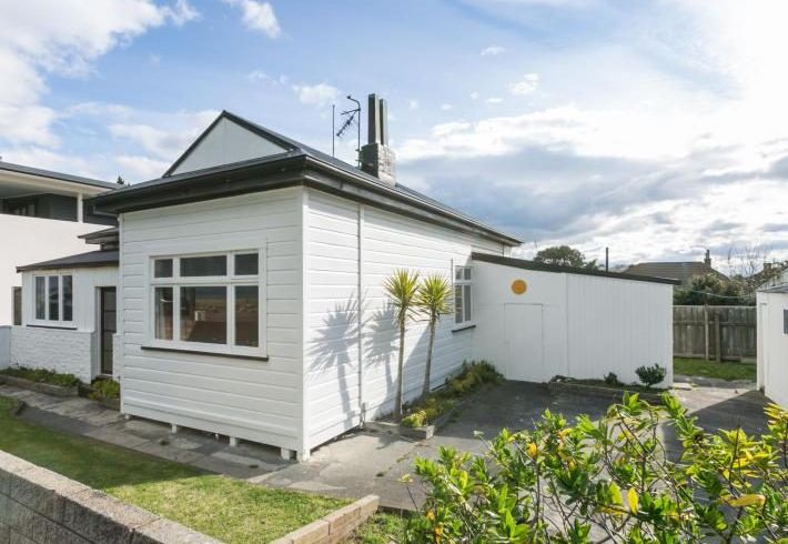  at 629 Marine Parade, Napier South, Napier, Hawke's Bay