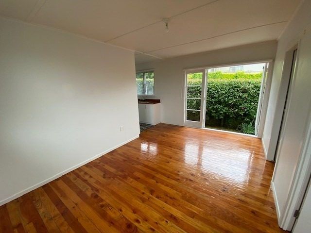  at 2/17 Pukerangi Crescent, Ellerslie, Auckland City, Auckland