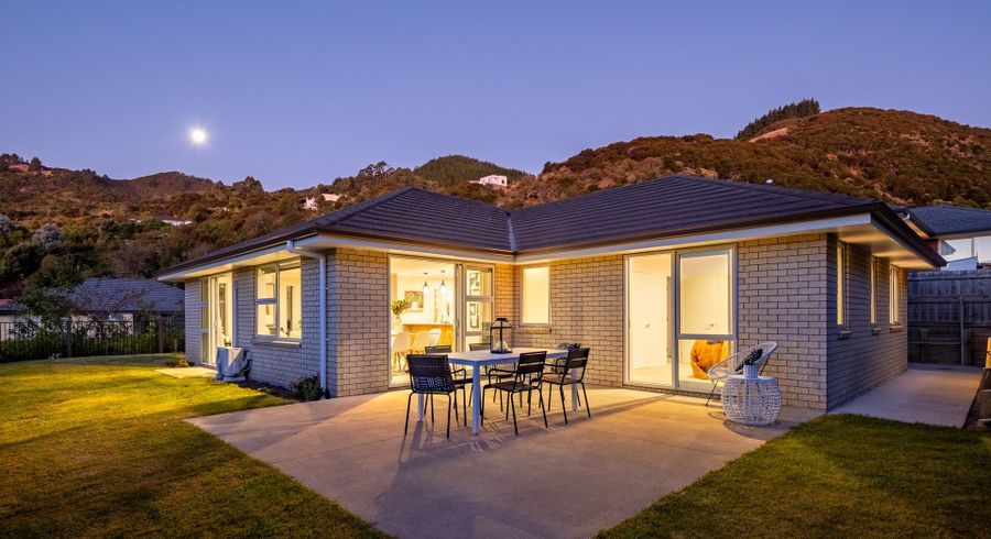  at 6 Devenish Place, Atawhai, Nelson, Nelson / Tasman