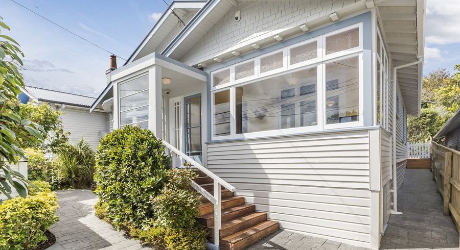  at 11 Firth Terrace, Karori, Wellington, Wellington