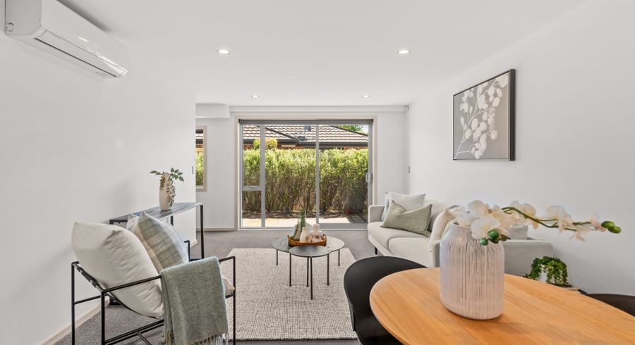  at 2/372 Worcester Street, Linwood, Christchurch City, Canterbury