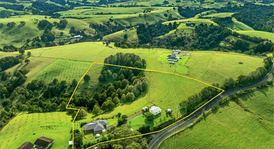  at 4 Omaikao Road, Whangarei