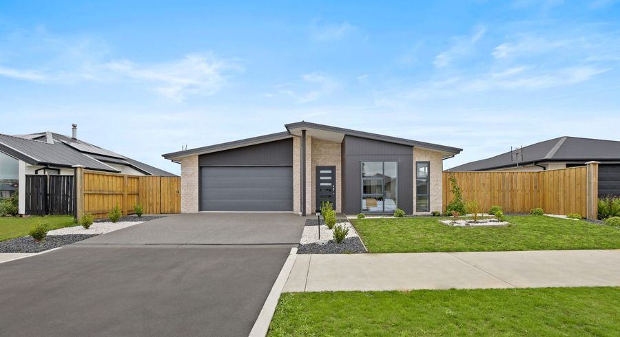  at 184 Faringdon Boulevard, Rolleston, Rolleston