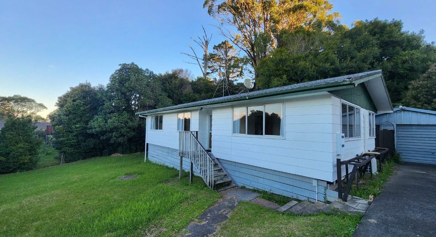  at 80 Salamanca Road, Sunnynook, Auckland