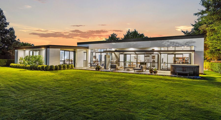  at 7 Carnaby Close, St. Albans, Christchurch City, Canterbury